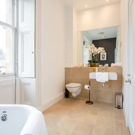 Exclusive 2 Bed, Free Private Parking, In West End Apartment Edinburgh Exterior photo